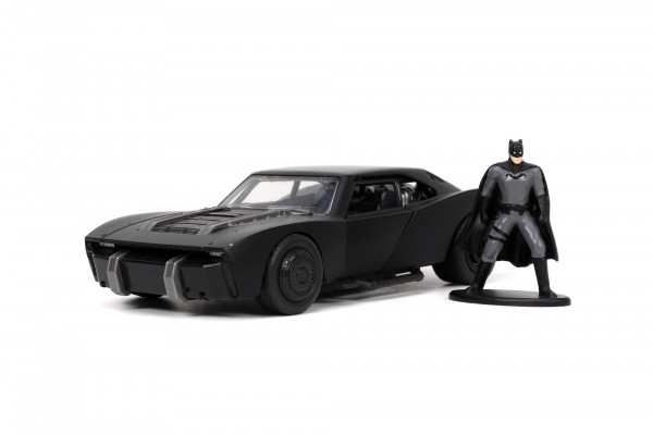 Batman Figur med 2022 Batmobile 1:32